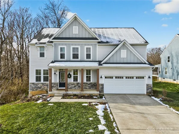1667 Ardennes Oak Dr, Bellbrook, OH 45305