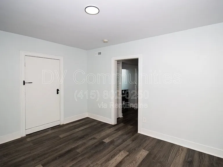 3300 E 149th St #10 — Photo 3