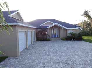 7334 Red Beach Ct, Sebring, FL 33876