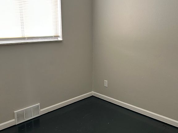4th image of 3434 Missouri Ave #A