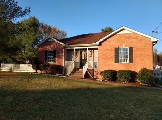 104 Willow Ct, Portland, TN 37148