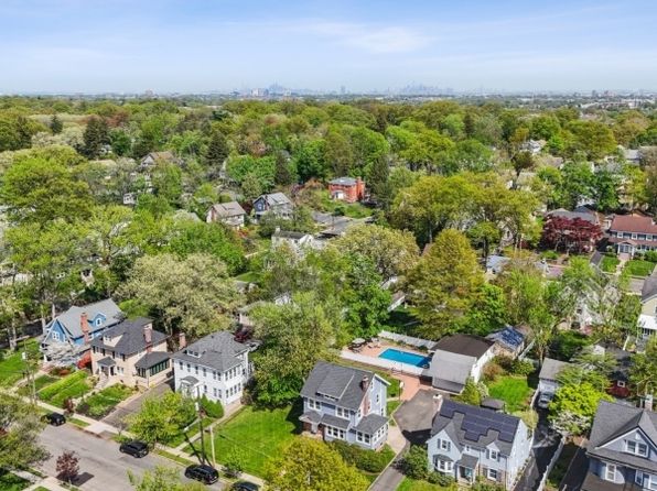 10-12 Oberlin St, Maplewood Twp., NJ 07040