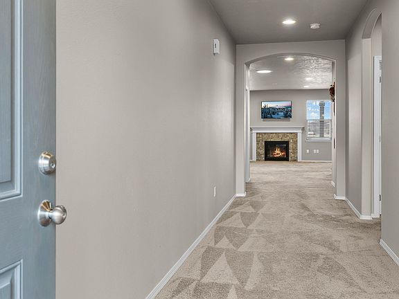 3rd image of 2691 NE 6th Dr