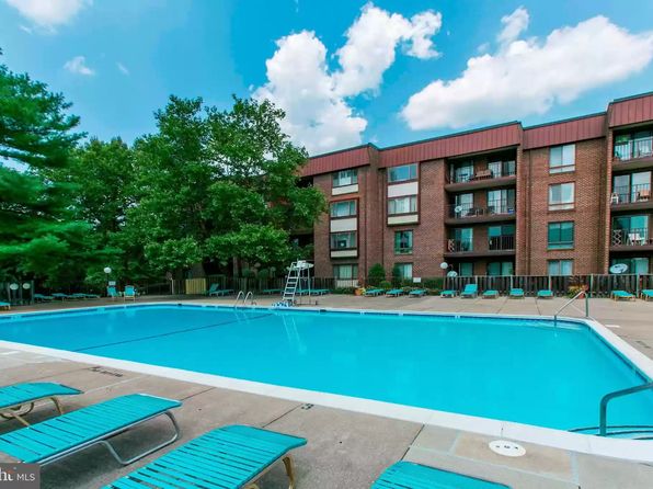 124 Roberts Ln APT 101