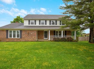 10045 Hounsdale Dr, Pickerington, OH 43147