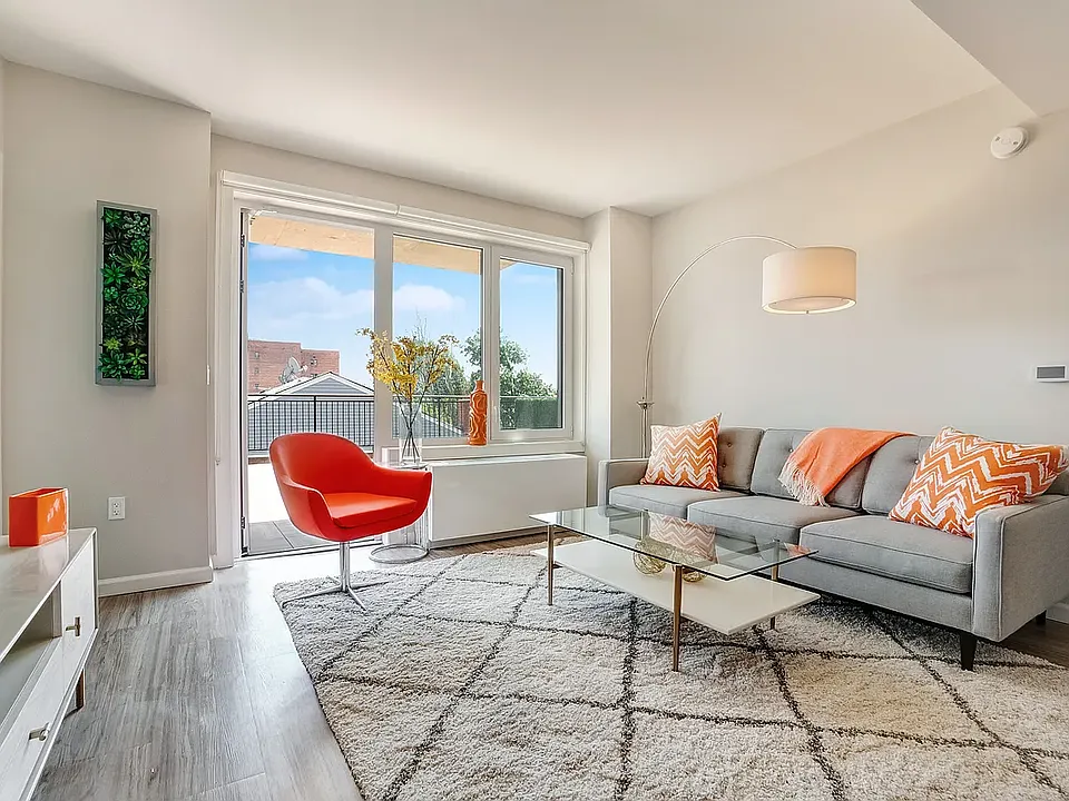 178-02 Hillside Ave #320
