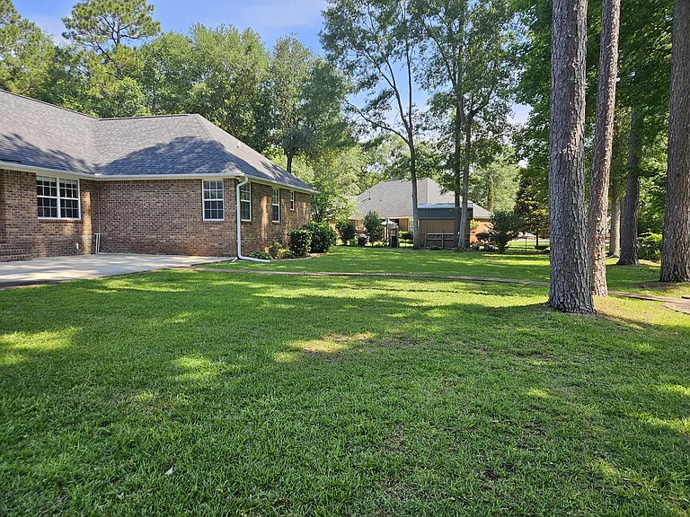 2947 Sylvan Way — Photo 42