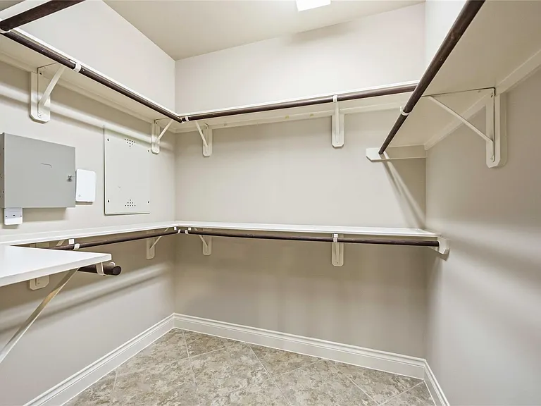27707 Lodgemist Ct — Photo 23