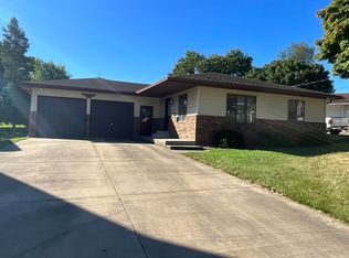 326 E Elm St, West Union, IA 52175