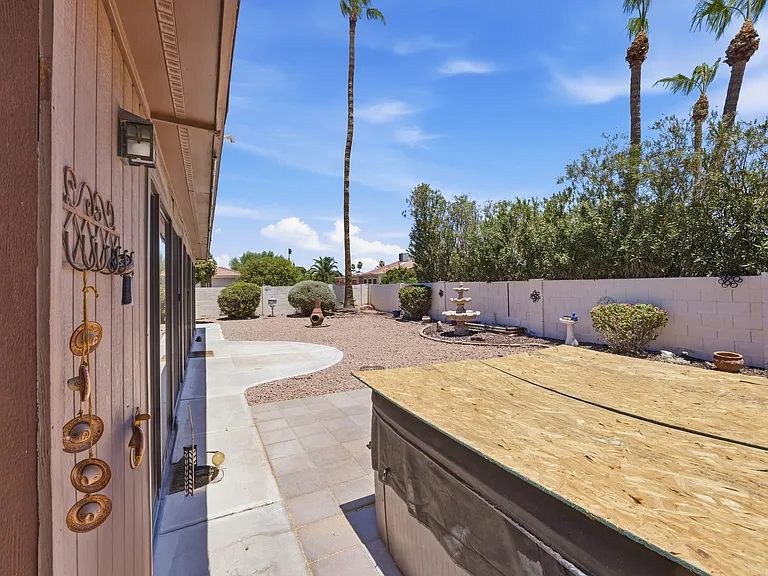 26009 S New Town Dr — Photo 28