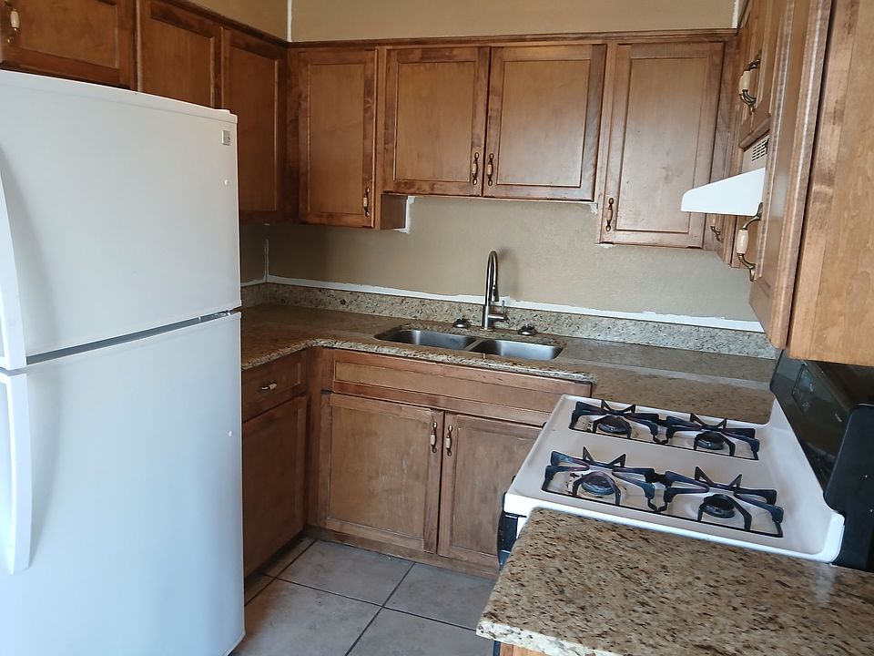1st image of 9303 Elgin Dr