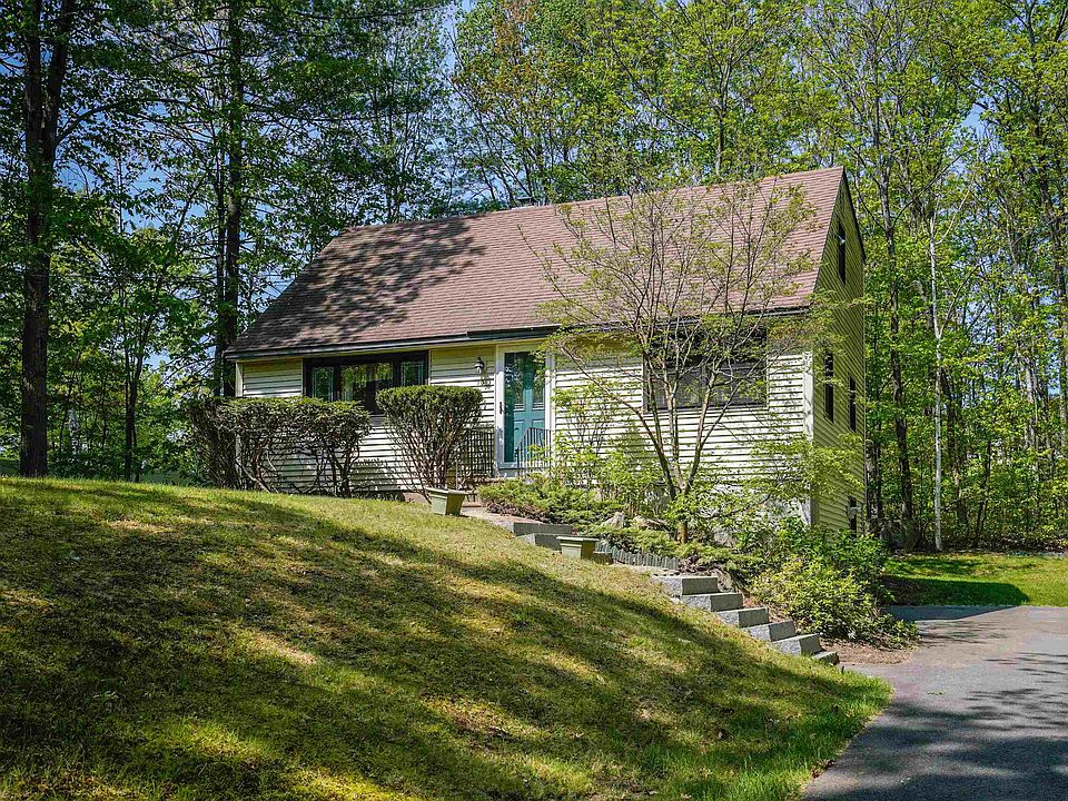 10 Joanne Drive, Hooksett, NH 03106 Zillow