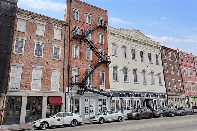 1st image of 223 N Peters St APT 3B