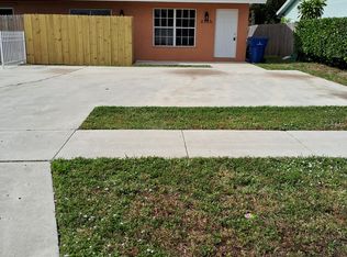 2333 Avenue Z APT B, Riviera Beach, FL 33404