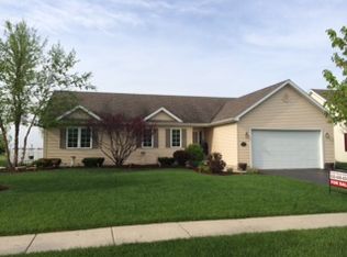 422 W Ashton Dr, Maple Park, IL 60151