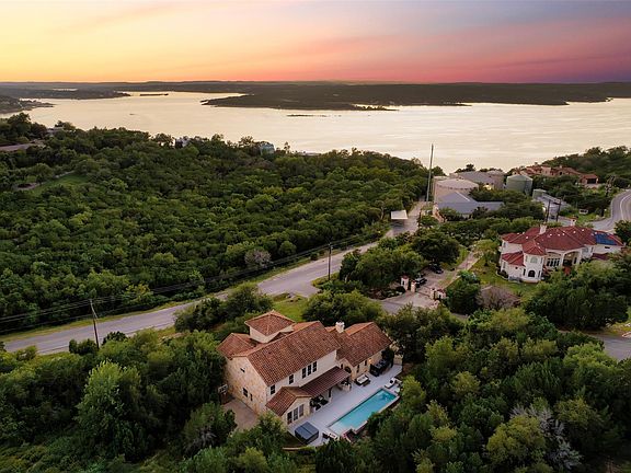 3rd image of 3717 Eck Ln