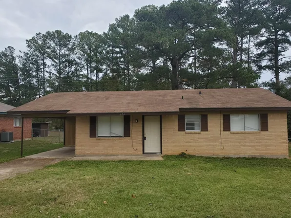 106 Ivy St, New Llano, LA 71461