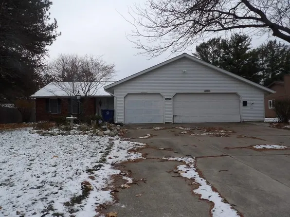 2662 Chapel Dr W, Saginaw, MI 48603