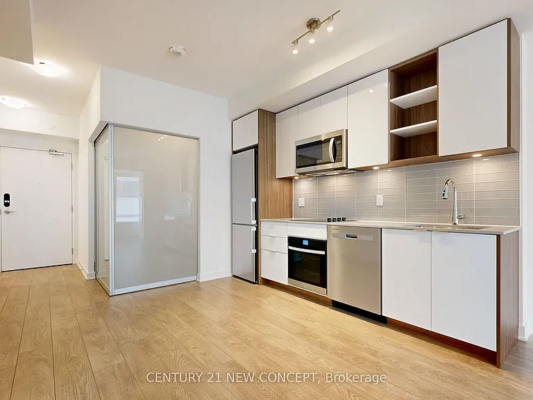 543 Richmond St W #443 — Photo 4