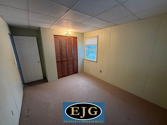 3rd image of 133 Valley St #4