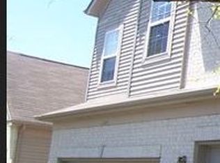 2844 Cobblestone Dr, Crystal Lake, IL 60012