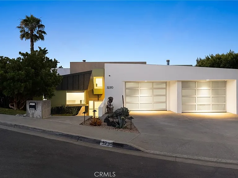 3230 Tyrol Dr — Photo 16