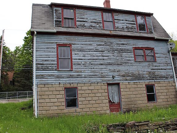 3rd image of 114 E State St