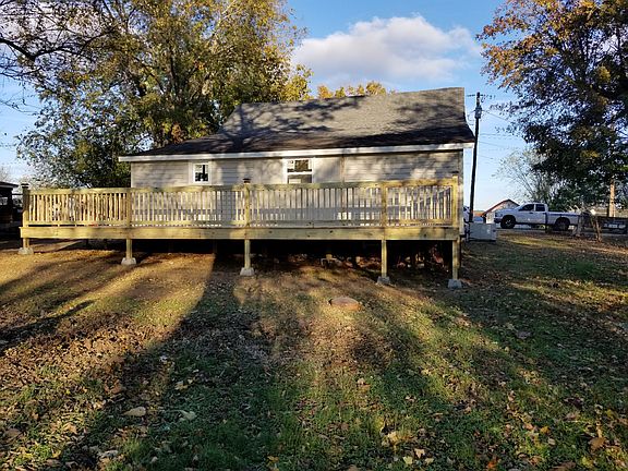 4th image of 225 Bugg St