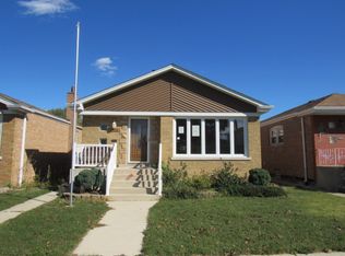 5835 S Mayfield Ave, Chicago, IL 60638