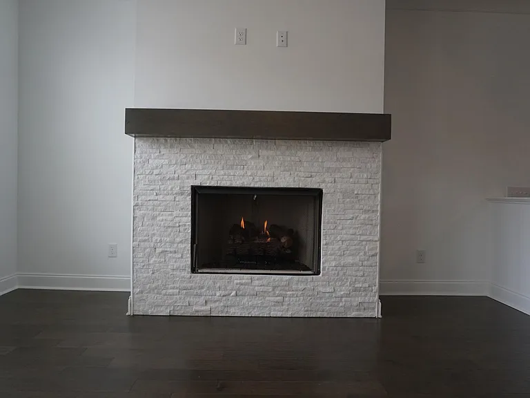 4515 Sims Park Overlook — Photo 16