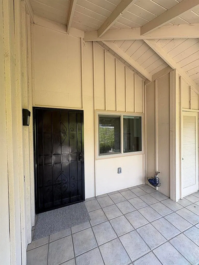 2 bed, 945 sqft, $2,800 — Photo 4