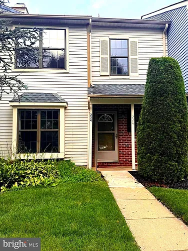 224 Crown Prince Dr Photo 1 224 Crown Prince Dr Photo 1