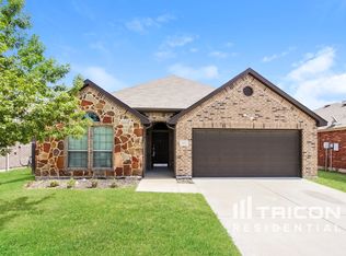 120 Starlight Dr, Forney, TX 75126