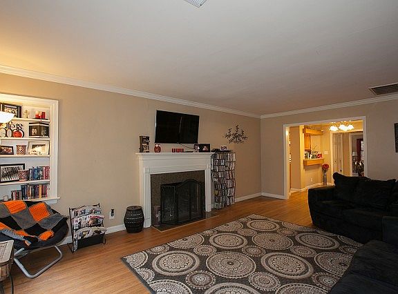 Beautiful gas fireplace