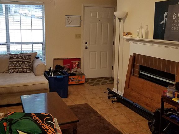 4th image of 3724 Donovan Dr APT C