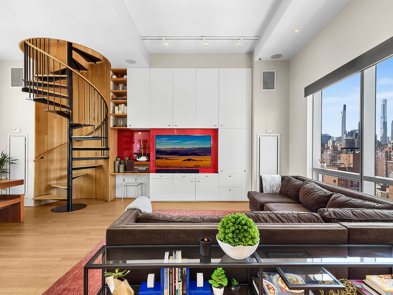 300 East 79th Street — Photo 2