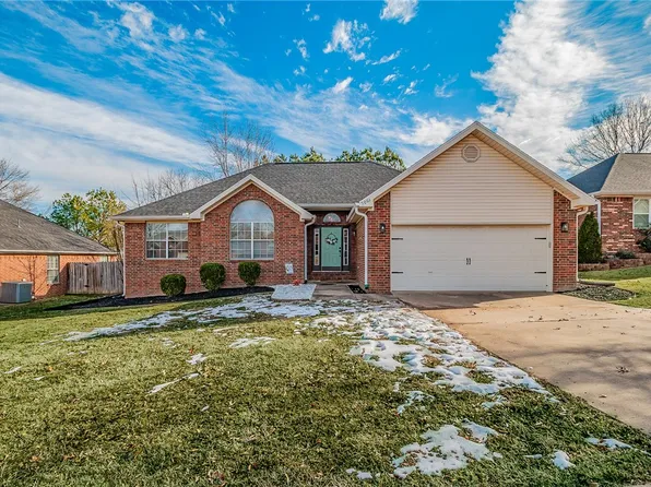 5001 Hawthorne Way, Springdale, AR 72762