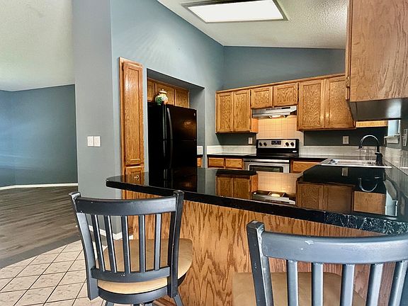 5th image of 8 Muthill Pl