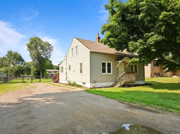 818 E Minnesota St, Saint Joseph, MN 56374