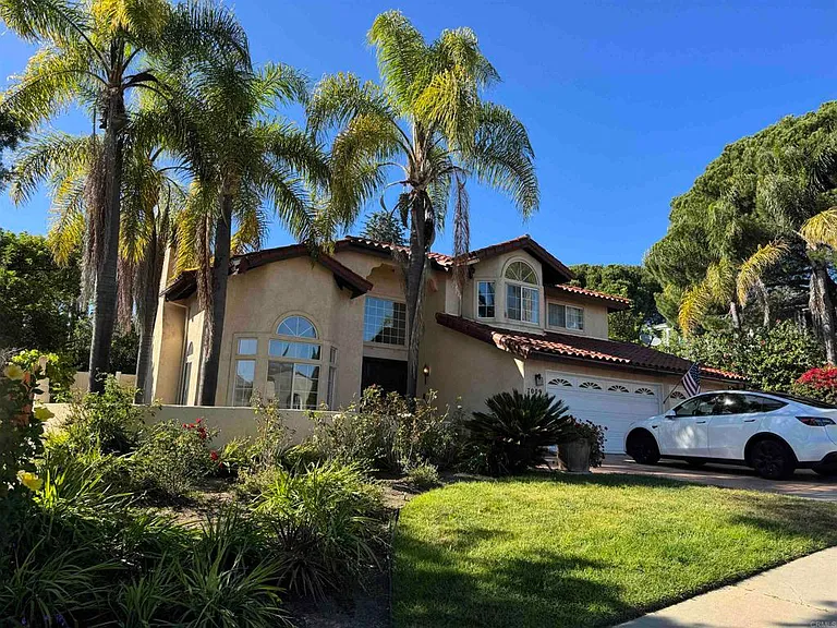 7009 El Fuerte St — Photo 30