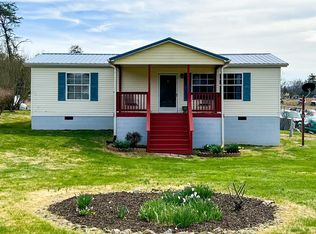 126 Alex Ln, Harrogate, TN 37752