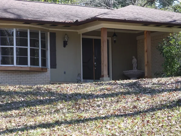 2601 Greenwood St, Nacogdoches, TX 75964