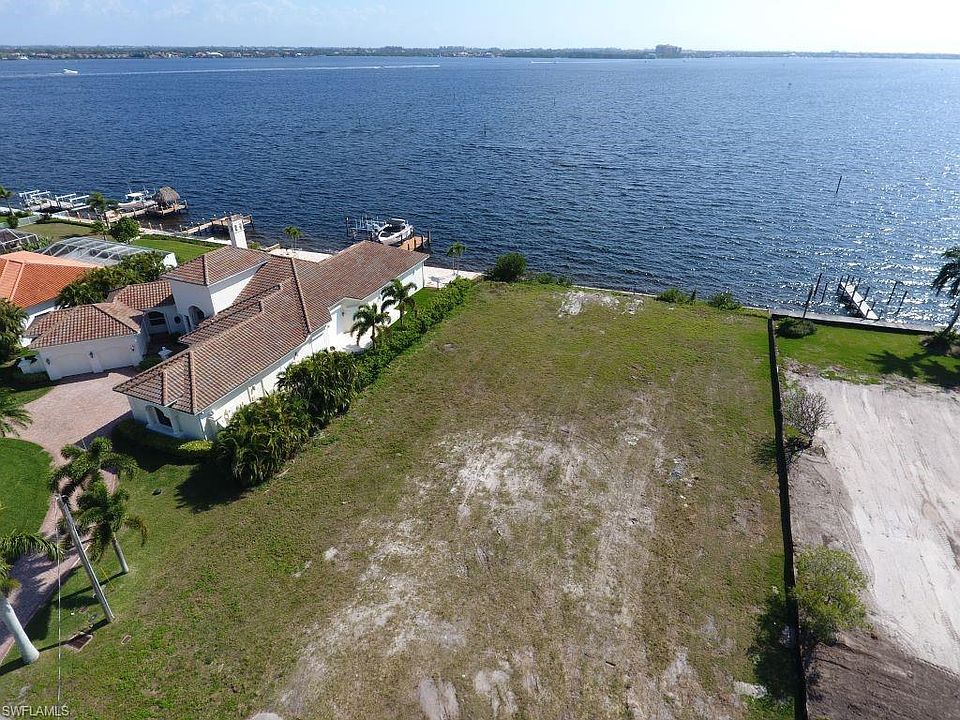 1st image of 1656 Edith Esplanade Cpe