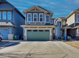 179 NE Lucas Hts NW, Calgary, AB T3P 1X4