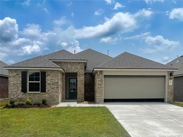 2241 Savannah View Dr, Lake Charles, LA 70607