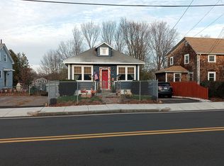 1054 Sea St, Quincy, MA 02169