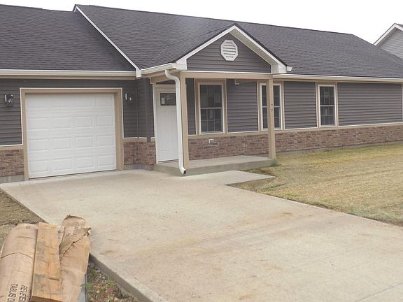 2nd image of 7747 Mountain Stream Way