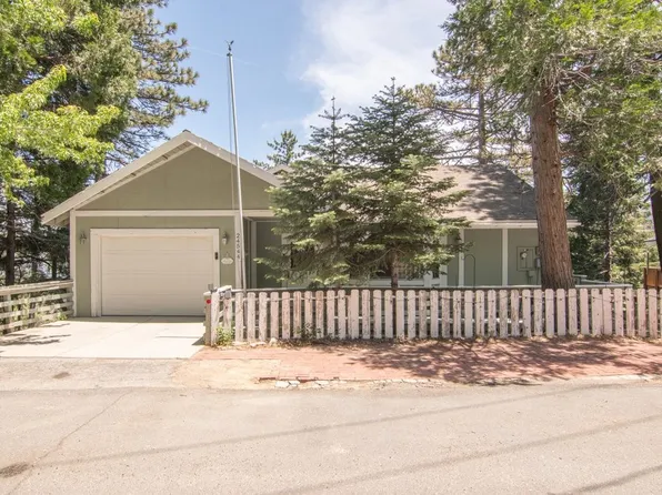 24544 Altdorf Dr, Crestline, CA 92325