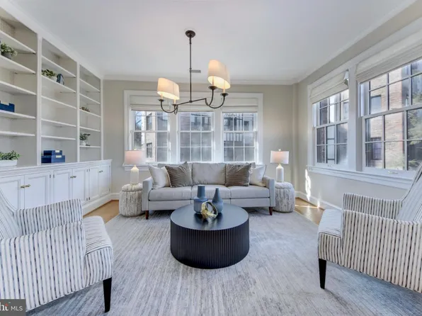 3000 Tilden St NW APT 501I, Washington, DC 20008
