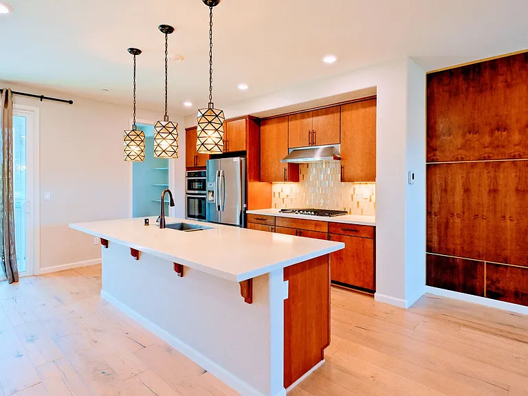 7006 Stags Leap Ln — Photo 8